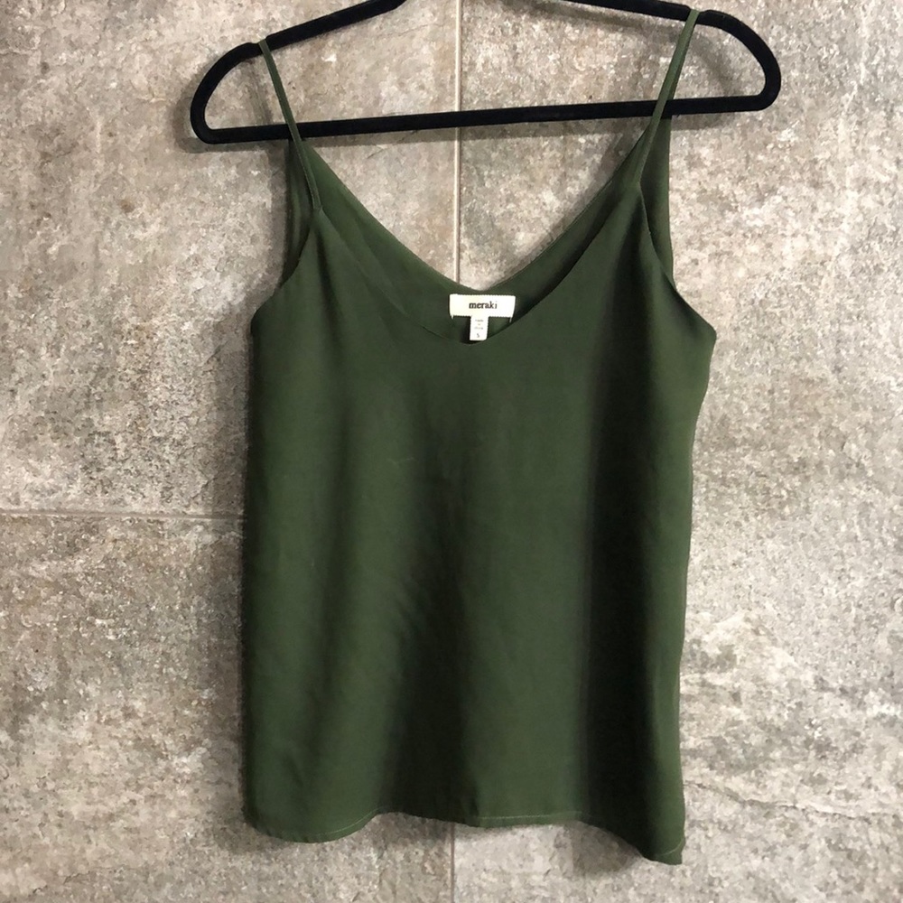 😍  Cute Meraki top- army green